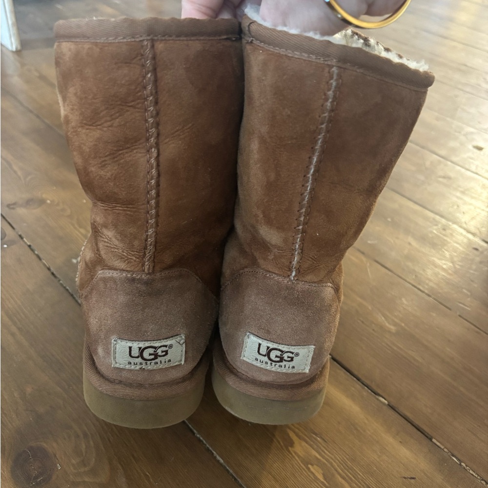 UGG Classic ll Chesnut Brown